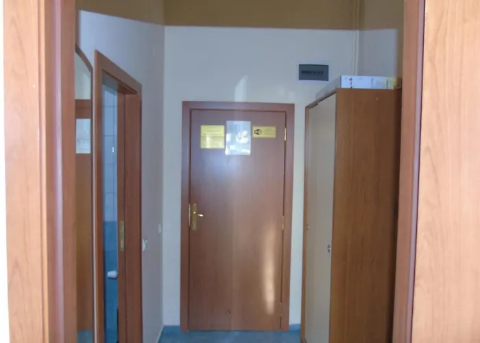 флора Private Seasons Borovets